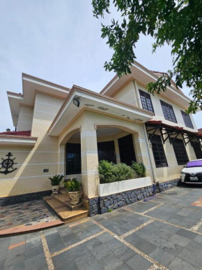 YELLOW GARDEN- Homestay